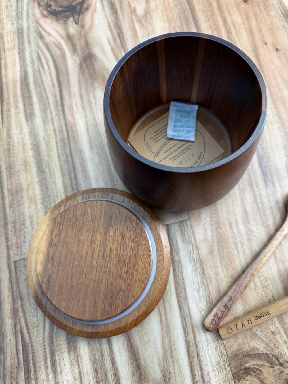 RYZE Ritual Acacia Wood
Mushroom Coffee Canister Set - Jar, Scoop & spoon - Picture 2 of 3
